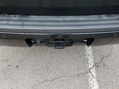 Used 2017 Chevrolet Tahoe LT image 8