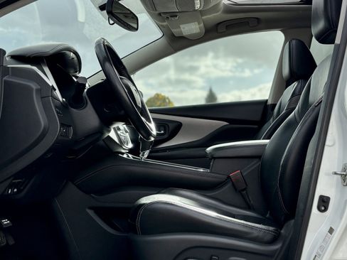 Used 2019 Nissan Murano SL image 20