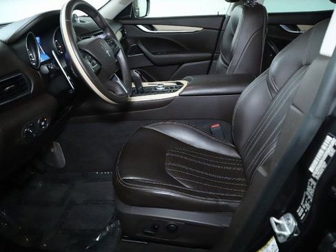 Used 2018 Maserati Levante S GranLusso image 19