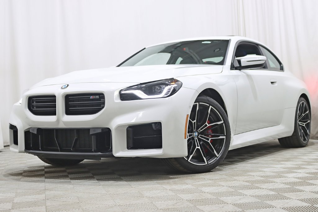 Used 2026 BMW M2 w/ Lighting Package RWD image 6
