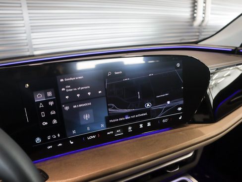 Certified 2025 Audi Q5 Premium w/ Convenience Package AWD/4WD image 20