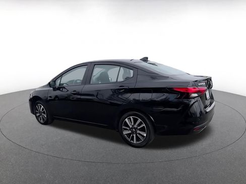 Used 2025 Nissan Versa SV image 10