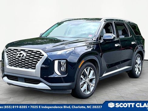 Used 2021 Hyundai Palisade SEL w/ Convenience Package FWD image 3