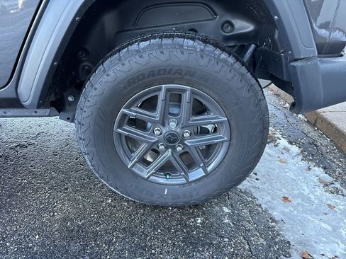 New 2024 Jeep Wrangler Sport S image 17