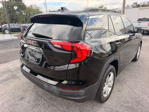 Used 2020 GMC Terrain SLE w/ Driver Convenience Package FWD image 10