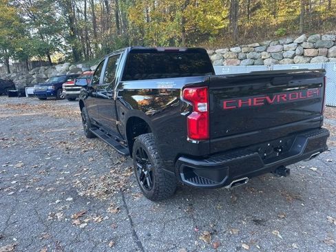 Used 2021 Chevrolet Silverado 1500 Custom Trail Boss w/ LPO, Dark Essentials Package image 3