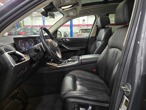 Used 2024 BMW X7 xDrive40i AWD/4WD image 22