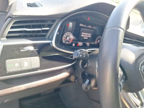 Used 2021 Audi Q7 2.0T Premium Plus w/ Premium Plus Package AWD/4WD image 18
