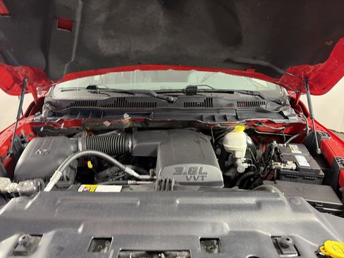 Used 2016 RAM 1500 Express image 44