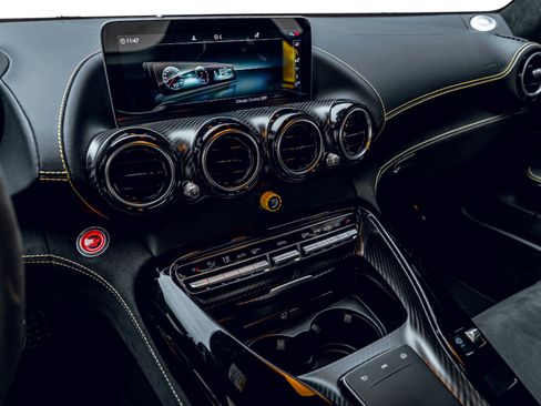 Used 2020 Mercedes-Benz AMG GT R image 43