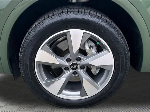 Used 2022 Audi Q5 2.0T Premium Plus AWD/4WD image 8