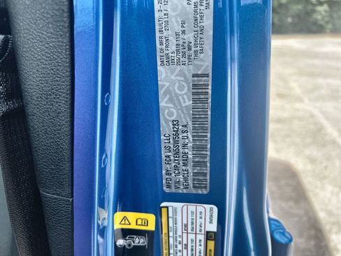 Used 2025 Jeep Wrangler Sahara w/ Safety Group image 33