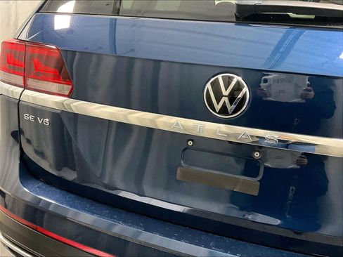 Used 2023 Volkswagen Atlas SE image 30