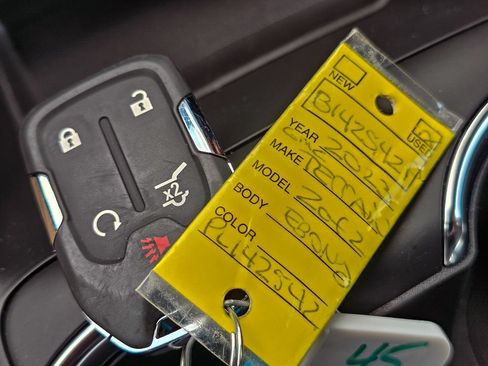 Used 2023 GMC Terrain SLE w/ Driver Convenience Package AWD/4WD image 41