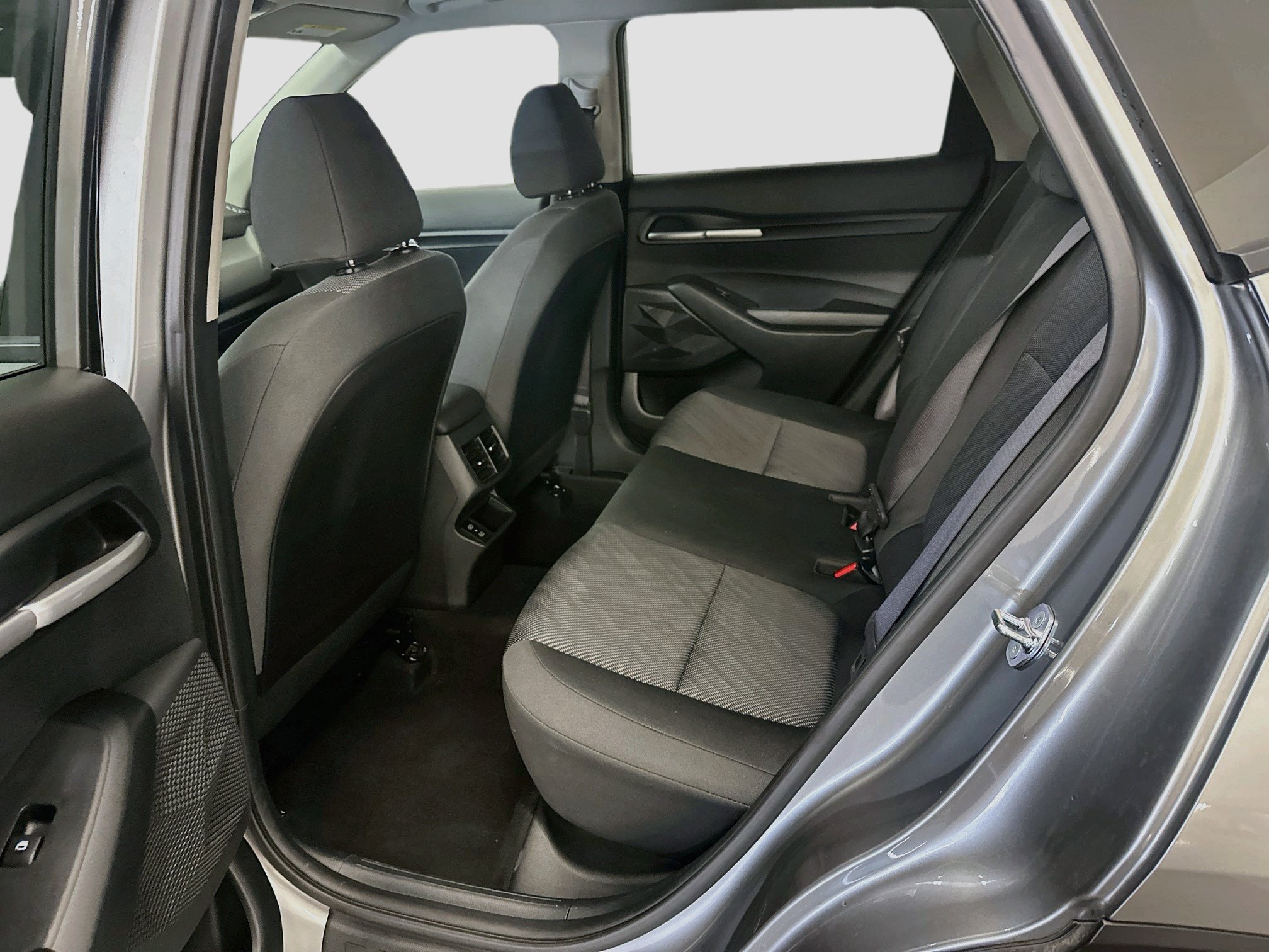Used 2026 Kia Seltos LX AWD/4WD image 28