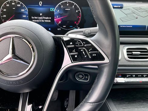 Used 2025 Mercedes-Benz GLE 350 4MATIC image 27