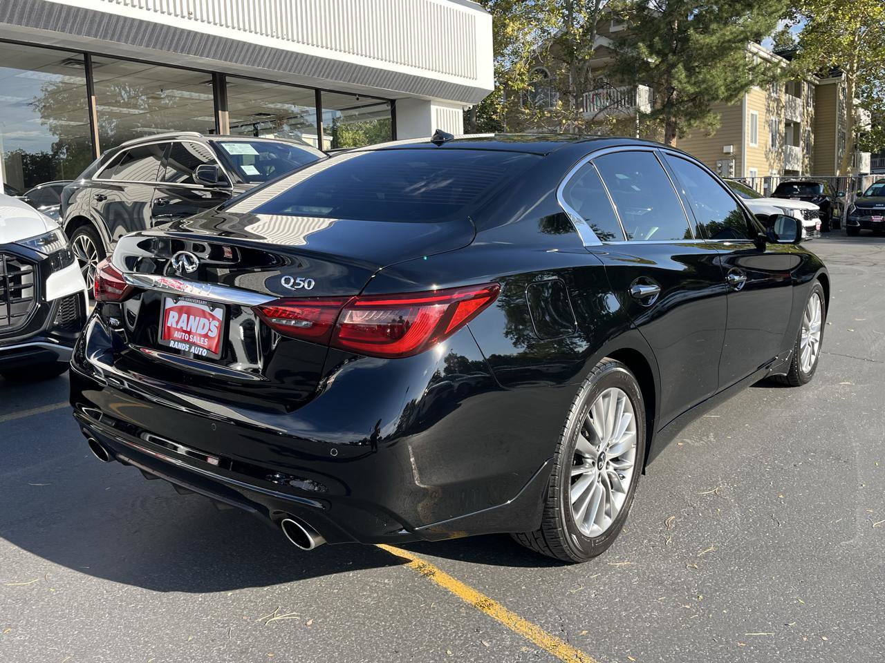 Used 2022 INFINITI Q50 Luxe w/ Cargo Package AWD/4WD image 10