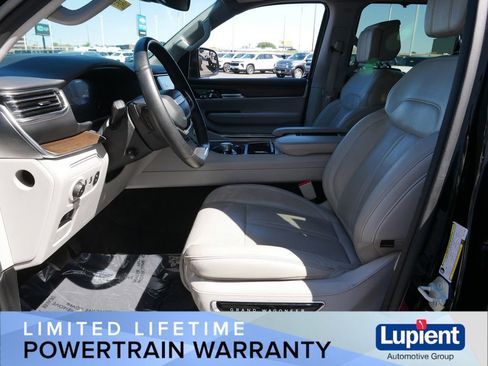 Used 2024 Jeep Grand Wagoneer L 4WD image 15