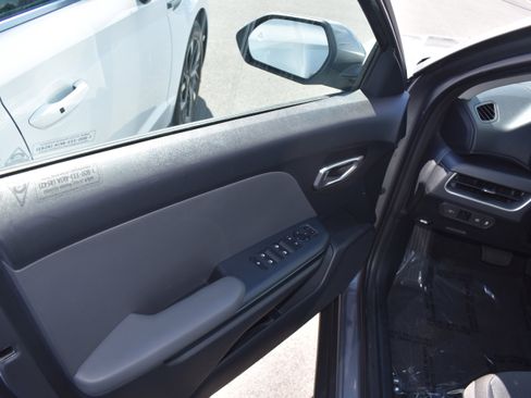 Used 2025 Kia K4 LXS image 25