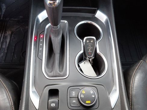 Used 2020 Chevrolet Traverse RS w/ LPO, Floor Liner Package image 30