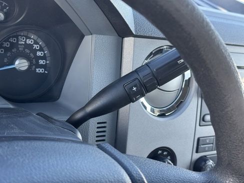 Used 2015 Ford F250 XLT w/ XLT Interior Package image 24