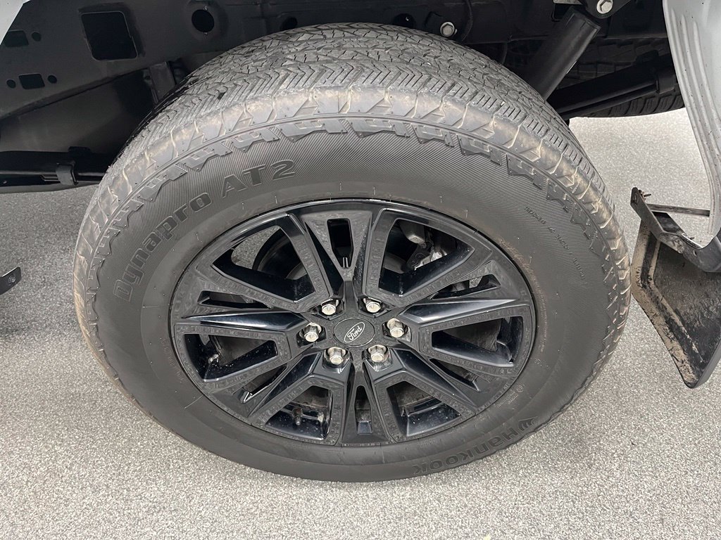 Used 2025 Ford F150 Platinum w/ FX4 Off-Road Package AWD/4WD image 16