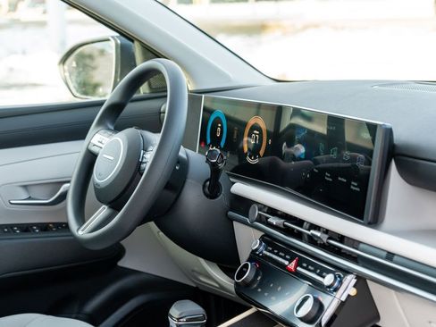 New 2026 Hyundai Tucson SEL image 12