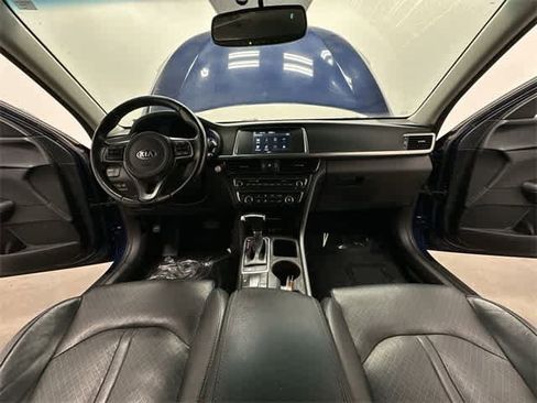 Used 2018 Kia Optima EX image 19
