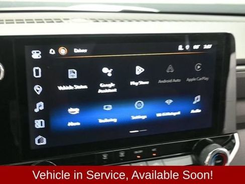 Used 2024 Chevrolet Colorado W/T w/ Safety Package RWD image 19