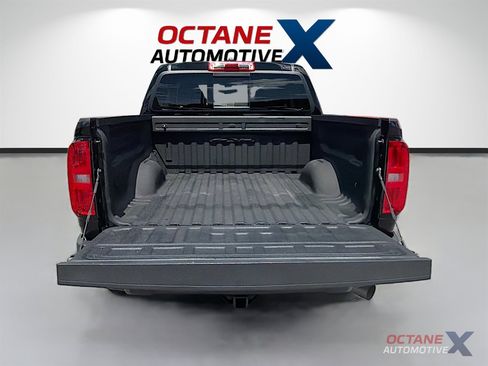 Used 2022 Chevrolet Colorado ZR2 AWD/4WD image 25