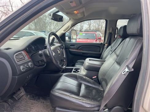 Used 2009 Chevrolet Silverado 2500 LTZ w/ Safety Package AWD/4WD image 14