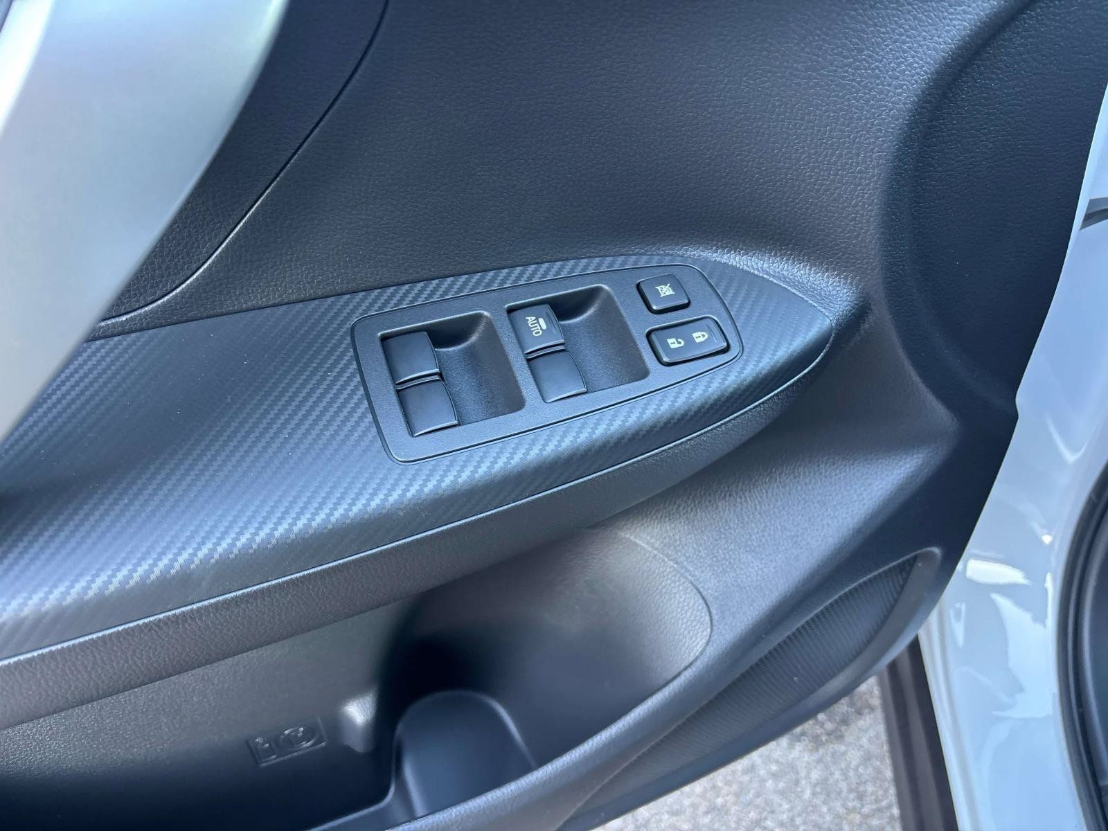 New 2026 Mitsubishi Eclipse Cross SE AWD/4WD image 9