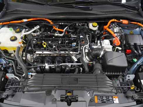 Used 2023 Ford Escape SE w/ PHEV Premium Package FWD image 34