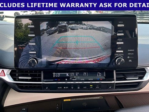 Used 2021 Toyota Sienna XLE w/ XLE Plus Package AWD/4WD image 19