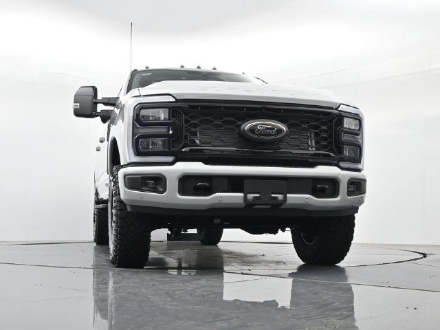 New 2026 Ford F350 Lariat w/ Tremor Off-Road Package AWD/4WD image 41