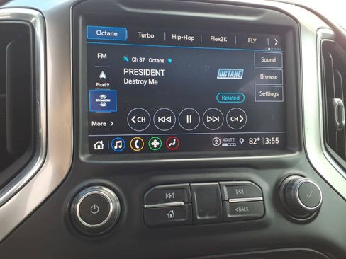 Used 2021 Chevrolet Silverado 1500 LT Trail Boss w/ Convenience Package II image 22