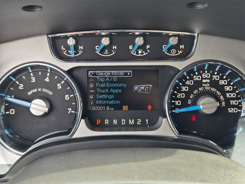 Used 2014 Ford F150 Platinum image 14