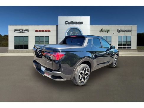 Used 2023 Hyundai Santa Cruz Limited AWD/4WD image 3