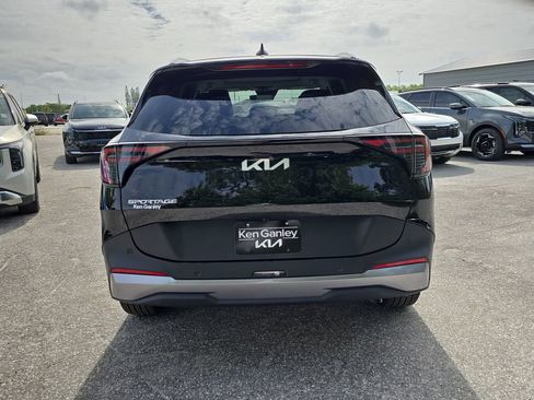 New 2026 Kia Sportage EX image 7