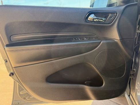 Used 2023 Dodge Durango GT image 15