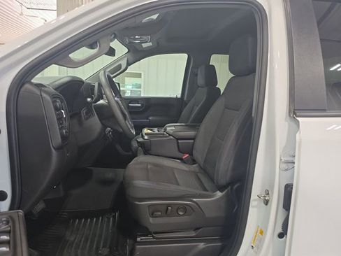 Used 2024 Chevrolet Silverado 1500 Custom Trail Boss AWD/4WD image 21