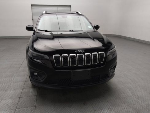 Used 2019 Jeep Cherokee Latitude Plus w/ Comfort/Convenience Group FWD image 14