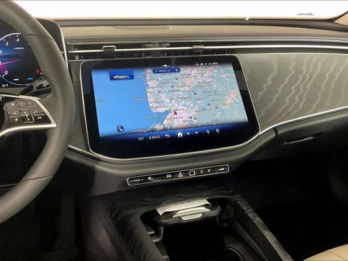 New 2026 Mercedes-Benz E 350 4MATIC Sedan image 7