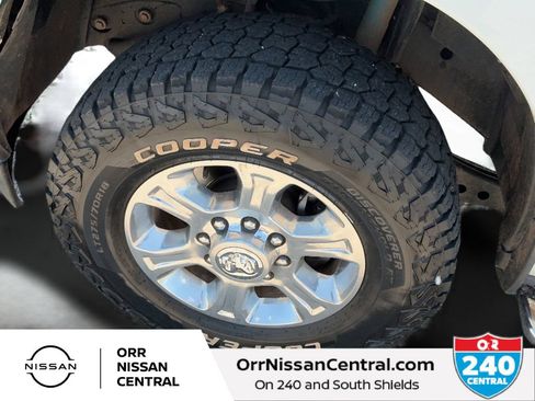 Used 2024 RAM 2500 Big Horn w/ Off Road Package AWD/4WD image 9