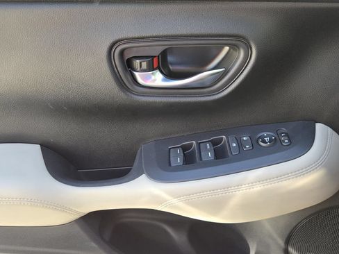 Used 2024 Honda HR-V LX image 25