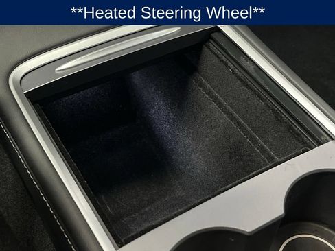 Used 2024 Tesla Model Y Long Range AWD/4WD image 11