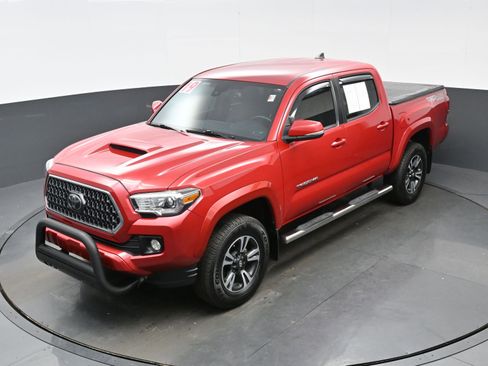 Used 2019 Toyota Tacoma TRD Sport image 34
