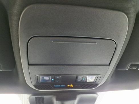 Used 2023 Ford F150 XLT image 18