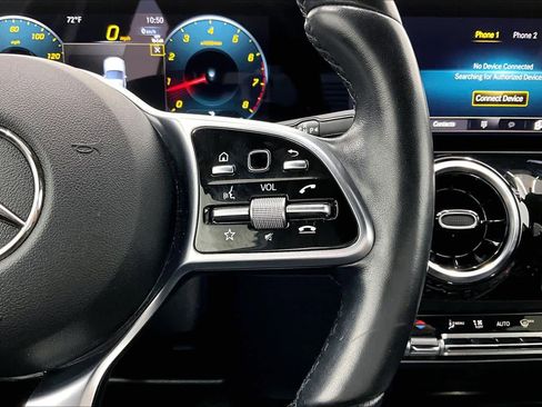Certified 2023 Mercedes-Benz GLA 250 4MATIC image 23