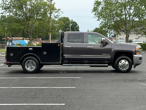 Used 2015 Chevrolet Silverado 3500 LTZ w/ Duramax Plus Package AWD/4WD image 5
